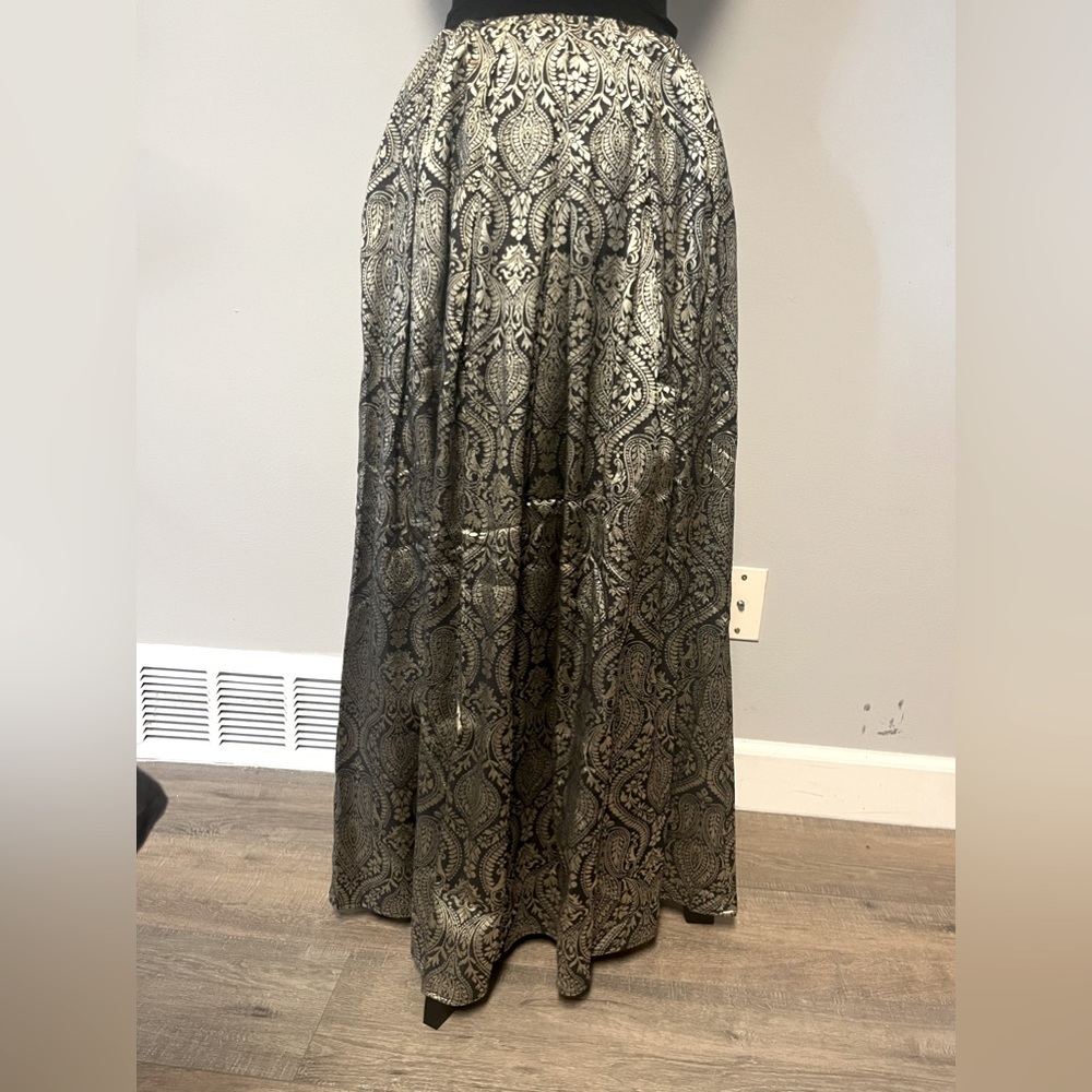 Joan Rivers Tapestry Maxi Skirt Gold Black XS